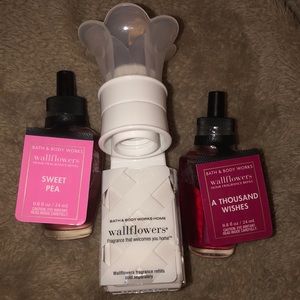 Bath & Body Works Wallflower with Refills